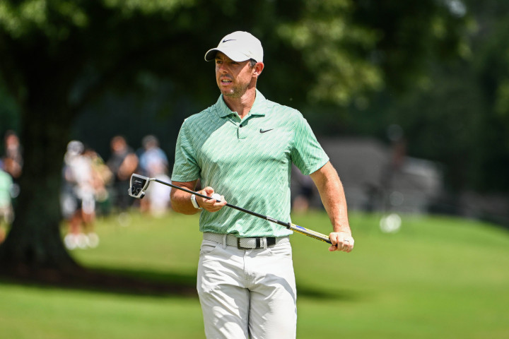 McIlroy quay trở lại với putter cũ sau thời gian sử dụng Scotty Cameron